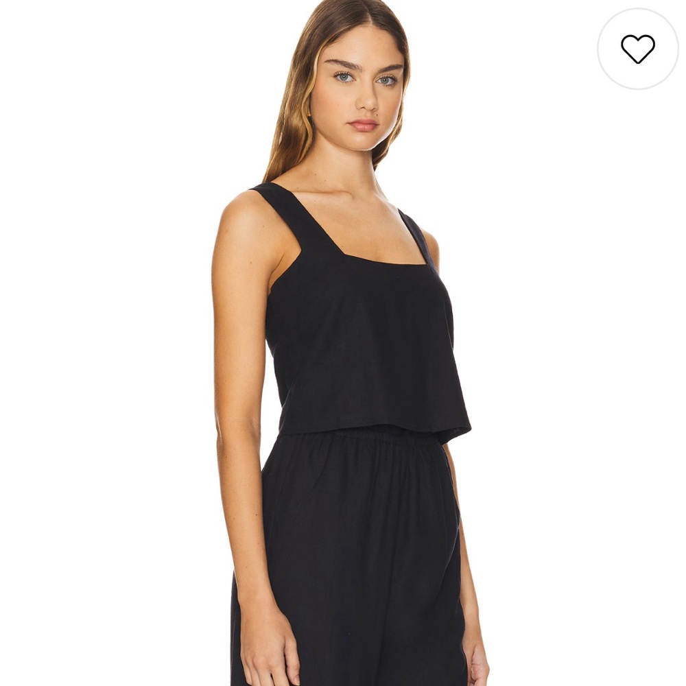 Black linen tank